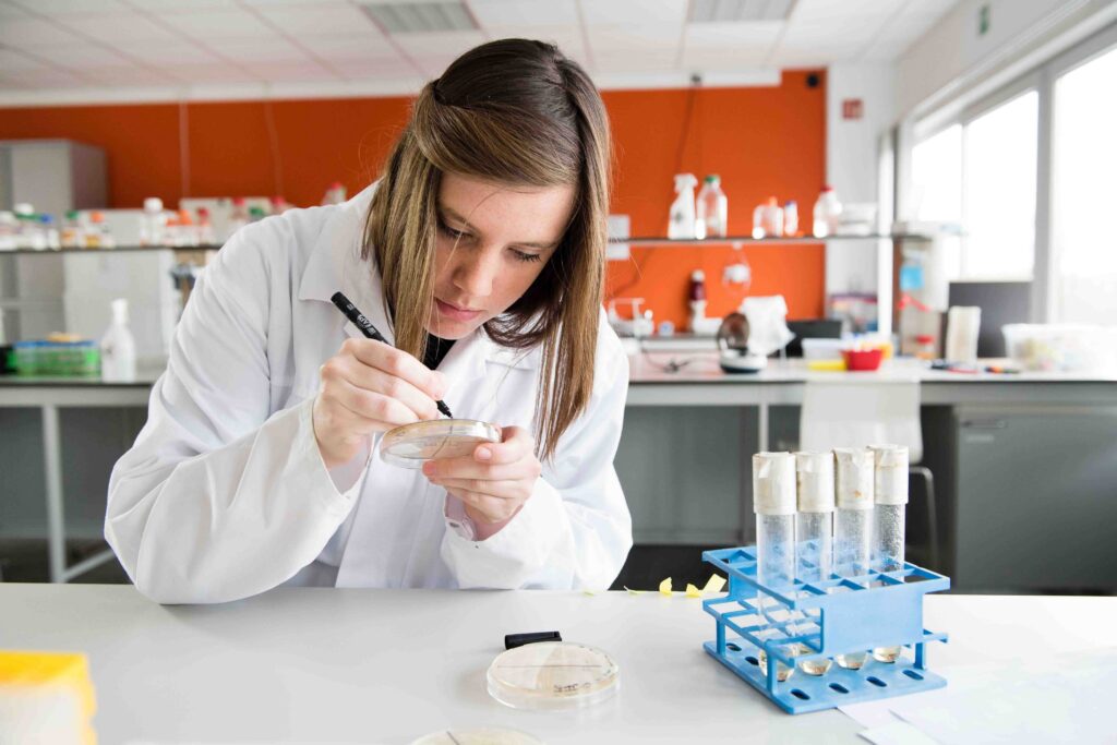 How to choose an HMO supplier - 5 criteria for evaluating commercial HMO suppliers_Inbiose